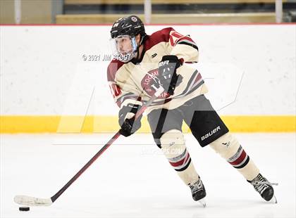 Thumbnail 3 in Loomis vs. Berkshire (Avon Christmas Classic 5th Place) photogallery.