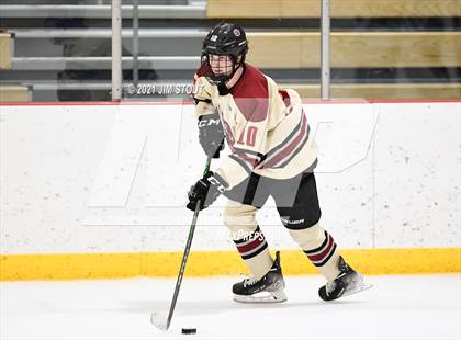 Thumbnail 3 in Loomis vs. Berkshire (Avon Christmas Classic 5th Place) photogallery.
