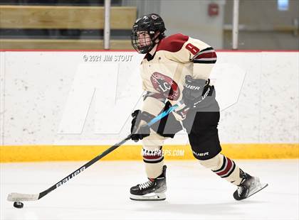 Thumbnail 3 in Loomis vs. Berkshire (Avon Christmas Classic 5th Place) photogallery.