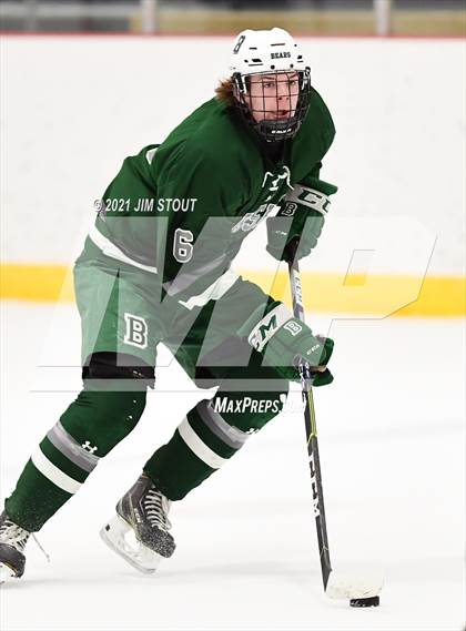 Thumbnail 2 in Loomis vs. Berkshire (Avon Christmas Classic 5th Place) photogallery.