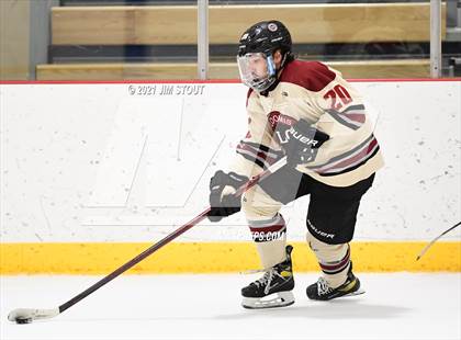 Thumbnail 3 in Loomis vs. Berkshire (Avon Christmas Classic 5th Place) photogallery.