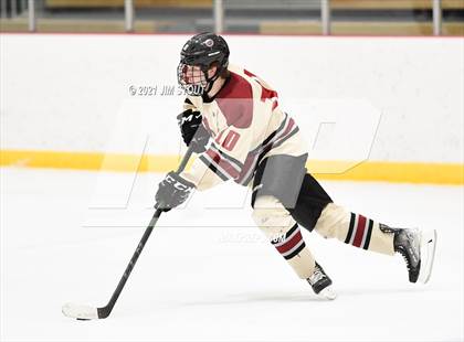 Thumbnail 2 in Loomis vs. Berkshire (Avon Christmas Classic 5th Place) photogallery.
