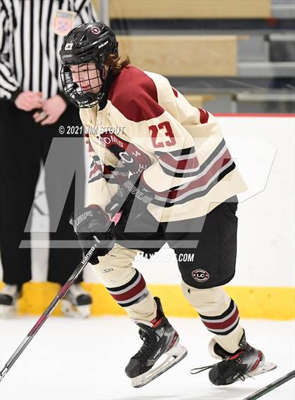 Thumbnail 1 in Loomis vs. Berkshire (Avon Christmas Classic 5th Place) photogallery.