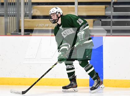 Thumbnail 2 in Loomis vs. Berkshire (Avon Christmas Classic 5th Place) photogallery.