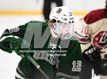 Thumbnail 2 in Loomis vs. Berkshire (Avon Christmas Classic 5th Place) photogallery.