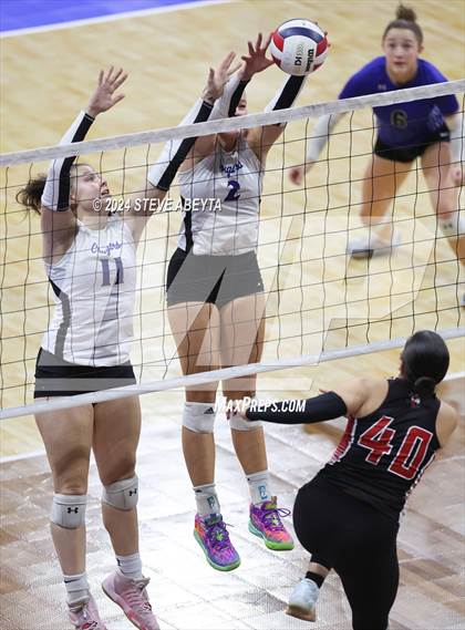 Thumbnail 3 in Resurrection Christian vs. Strasburg (CHSAA 3A 1st Round) photogallery.