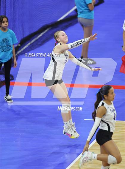 Thumbnail 2 in Resurrection Christian vs. Strasburg (CHSAA 3A 1st Round) photogallery.