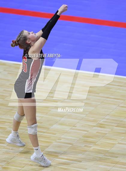 Thumbnail 3 in Resurrection Christian vs. Strasburg (CHSAA 3A 1st Round) photogallery.