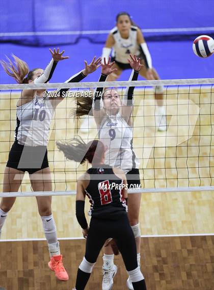 Thumbnail 2 in Resurrection Christian vs. Strasburg (CHSAA 3A 1st Round) photogallery.