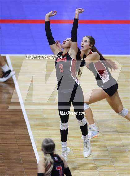 Thumbnail 3 in Resurrection Christian vs. Strasburg (CHSAA 3A 1st Round) photogallery.