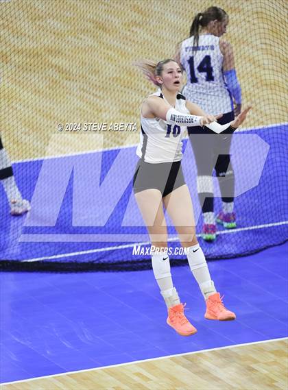 Thumbnail 2 in Resurrection Christian vs. Strasburg (CHSAA 3A 1st Round) photogallery.