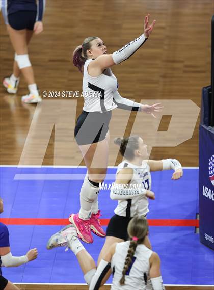 Thumbnail 2 in Resurrection Christian vs. Strasburg (CHSAA 3A 1st Round) photogallery.