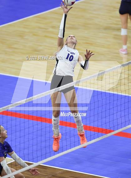 Thumbnail 2 in Resurrection Christian vs. Strasburg (CHSAA 3A 1st Round) photogallery.