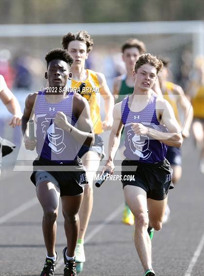 Thumbnail 2 in Porter Ridge High School Track Meet photogallery.