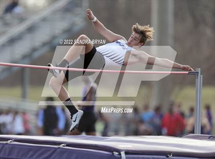 Thumbnail 1 in Porter Ridge High School Track Meet photogallery.