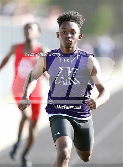 Thumbnail 1 in Porter Ridge High School Track Meet photogallery.