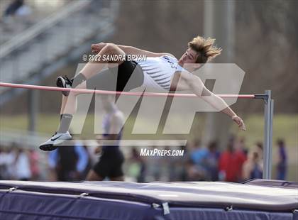 Thumbnail 2 in Porter Ridge High School Track Meet photogallery.