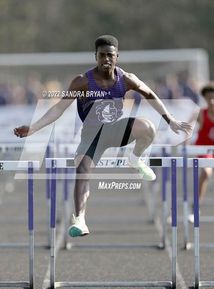 Thumbnail 2 in Porter Ridge High School Track Meet photogallery.