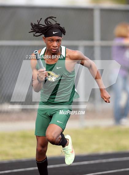Thumbnail 1 in Porter Ridge High School Track Meet photogallery.