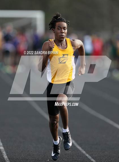 Thumbnail 1 in Porter Ridge High School Track Meet photogallery.