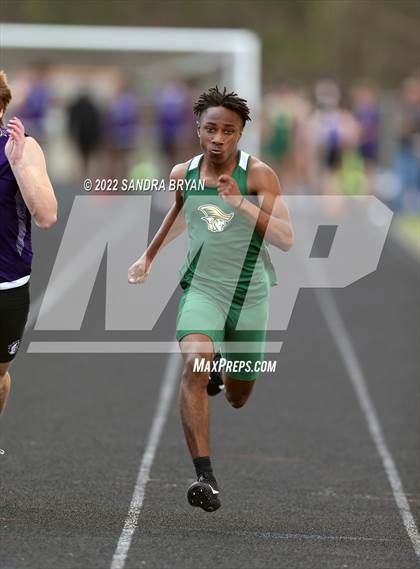 Thumbnail 1 in Porter Ridge High School Track Meet photogallery.