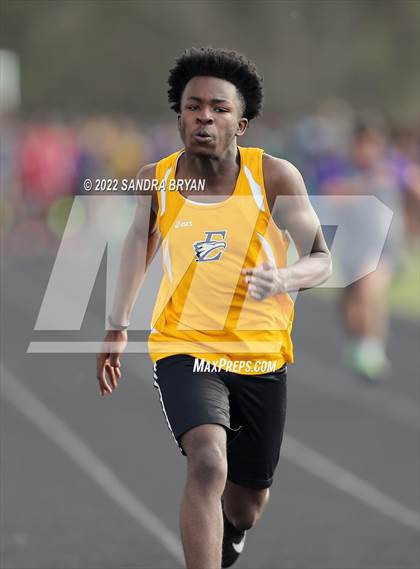 Thumbnail 2 in Porter Ridge High School Track Meet photogallery.