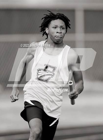 Thumbnail 1 in Porter Ridge High School Track Meet photogallery.