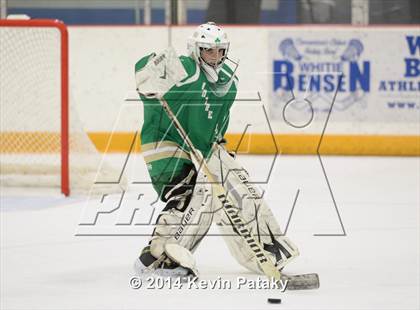 Thumbnail 2 in Notre Dame, WH vs. Ridgefield (West Haven Christmas D1 Final) photogallery.