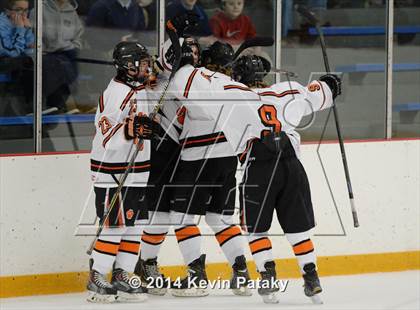 Thumbnail 2 in Notre Dame, WH vs. Ridgefield (West Haven Christmas D1 Final) photogallery.
