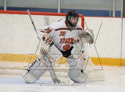 Thumbnail 2 in Notre Dame, WH vs. Ridgefield (West Haven Christmas D1 Final) photogallery.