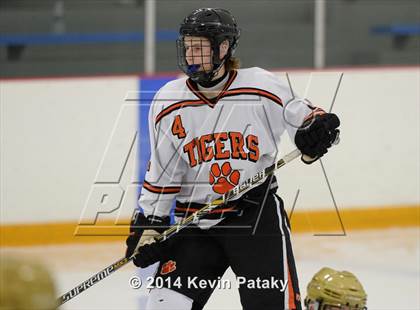 Thumbnail 3 in Notre Dame, WH vs. Ridgefield (West Haven Christmas D1 Final) photogallery.