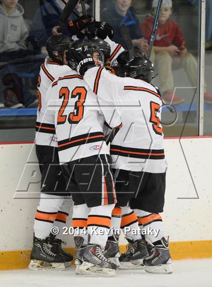 Thumbnail 3 in Notre Dame, WH vs. Ridgefield (West Haven Christmas D1 Final) photogallery.