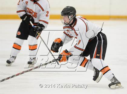 Thumbnail 1 in Notre Dame, WH vs. Ridgefield (West Haven Christmas D1 Final) photogallery.