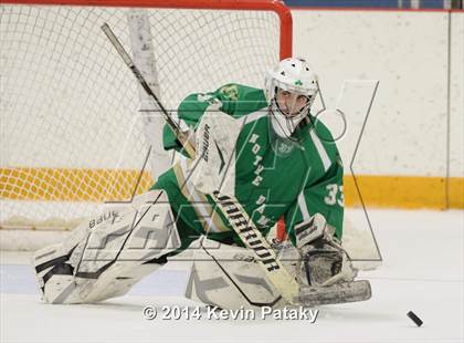 Thumbnail 2 in Notre Dame, WH vs. Ridgefield (West Haven Christmas D1 Final) photogallery.