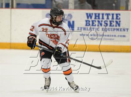 Thumbnail 3 in Notre Dame, WH vs. Ridgefield (West Haven Christmas D1 Final) photogallery.