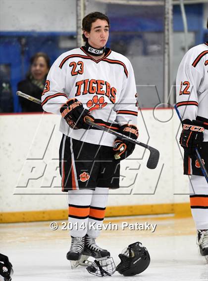 Thumbnail 2 in Notre Dame, WH vs. Ridgefield (West Haven Christmas D1 Final) photogallery.