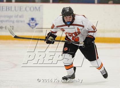 Thumbnail 1 in Notre Dame, WH vs. Ridgefield (West Haven Christmas D1 Final) photogallery.