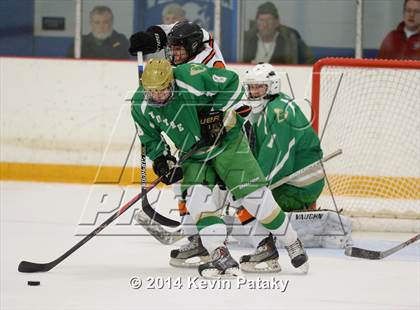 Thumbnail 2 in Notre Dame, WH vs. Ridgefield (West Haven Christmas D1 Final) photogallery.