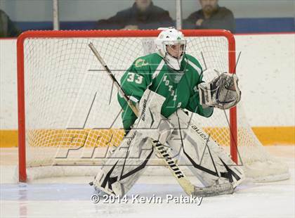 Thumbnail 2 in Notre Dame, WH vs. Ridgefield (West Haven Christmas D1 Final) photogallery.