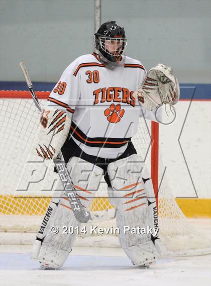 Thumbnail 1 in Notre Dame, WH vs. Ridgefield (West Haven Christmas D1 Final) photogallery.