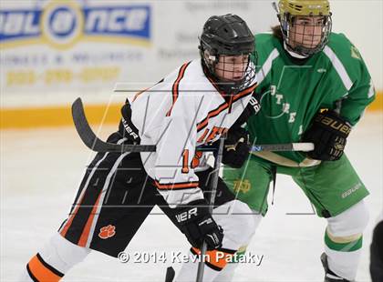 Thumbnail 2 in Notre Dame, WH vs. Ridgefield (West Haven Christmas D1 Final) photogallery.