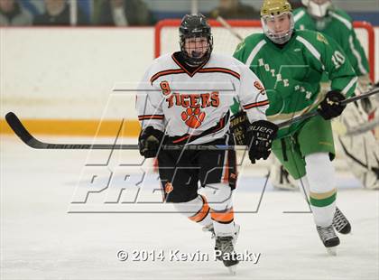 Thumbnail 3 in Notre Dame, WH vs. Ridgefield (West Haven Christmas D1 Final) photogallery.