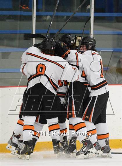 Thumbnail 1 in Notre Dame, WH vs. Ridgefield (West Haven Christmas D1 Final) photogallery.