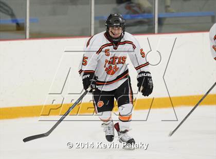 Thumbnail 3 in Notre Dame, WH vs. Ridgefield (West Haven Christmas D1 Final) photogallery.
