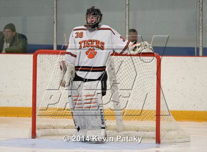 Thumbnail 3 in Notre Dame, WH vs. Ridgefield (West Haven Christmas D1 Final) photogallery.