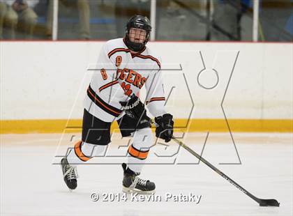 Thumbnail 3 in Notre Dame, WH vs. Ridgefield (West Haven Christmas D1 Final) photogallery.