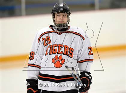 Thumbnail 2 in Notre Dame, WH vs. Ridgefield (West Haven Christmas D1 Final) photogallery.