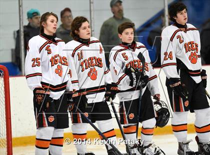 Thumbnail 2 in Notre Dame, WH vs. Ridgefield (West Haven Christmas D1 Final) photogallery.