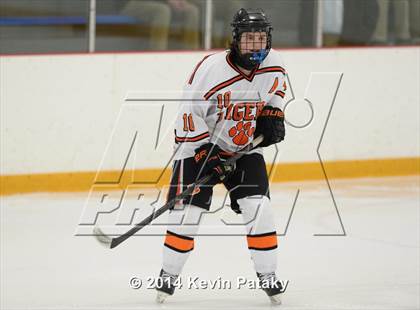 Thumbnail 3 in Notre Dame, WH vs. Ridgefield (West Haven Christmas D1 Final) photogallery.