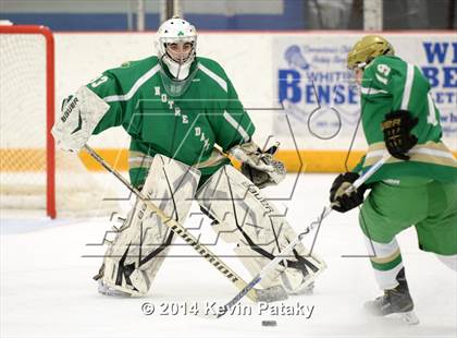 Thumbnail 2 in Notre Dame, WH vs. Ridgefield (West Haven Christmas D1 Final) photogallery.